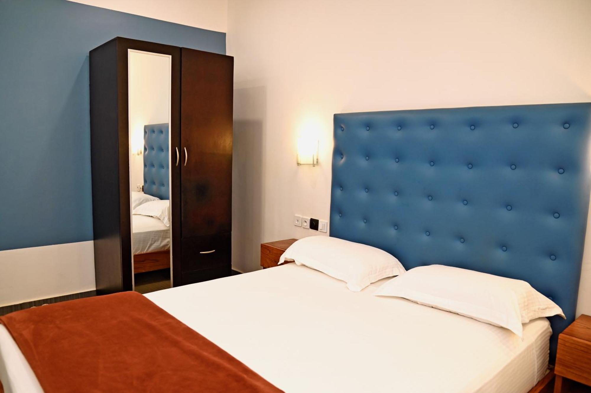 Cincinnati Hotel Yaoundé Εξωτερικό φωτογραφία